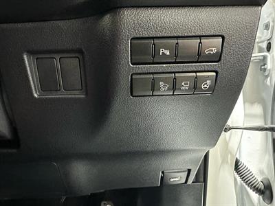 2015 Lexus NX 300h - Thumbnail