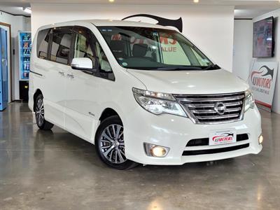 2014 Nissan Serena - Thumbnail