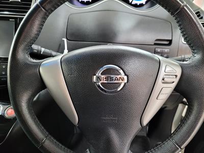 2014 Nissan Serena - Thumbnail