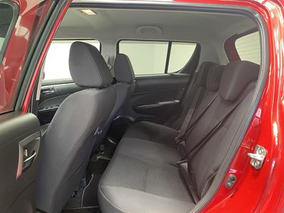 2014 Suzuki Swift - Thumbnail