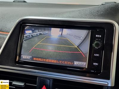 2016 Toyota Sienta - Thumbnail