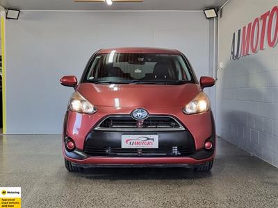 2016 Toyota Sienta - Thumbnail