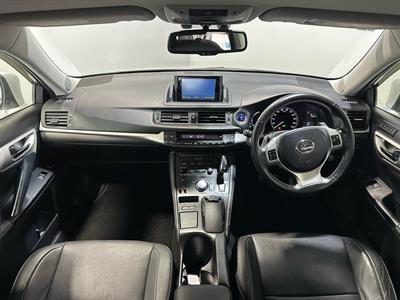 2012 Lexus CT200H - Thumbnail