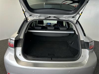 2012 Lexus CT200H - Thumbnail