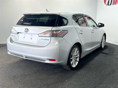 2012 Lexus CT200H - Thumbnail