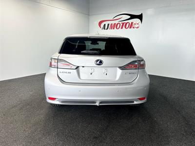 2012 Lexus CT200H - Thumbnail