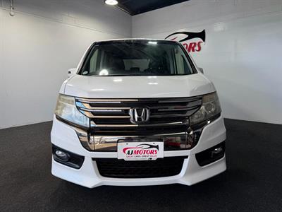 2013 Honda STEPWAGON - Thumbnail