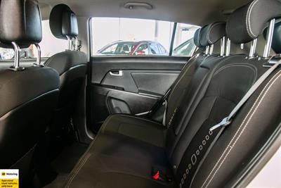 2015 Kia Sportage - Thumbnail