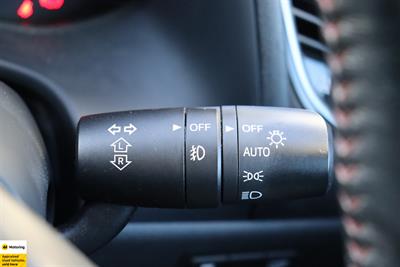 2014 Mazda Axela - Thumbnail