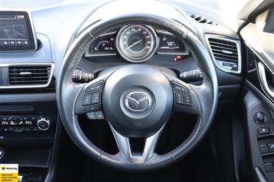 2014 Mazda Axela - Thumbnail