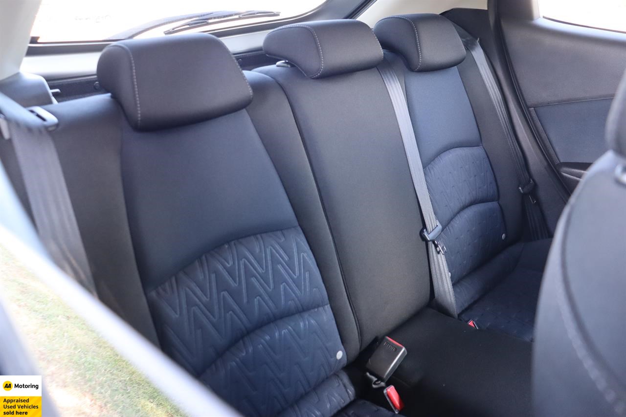 2014 Mazda Demio
