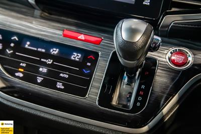 2013 Honda Odyssey - Thumbnail