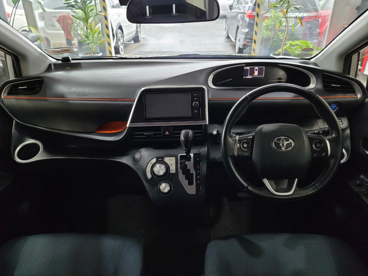 2017 Toyota Sienta