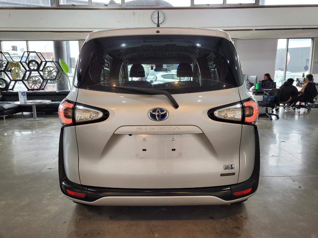 2017 Toyota Sienta