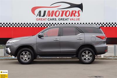 2019 Toyota Fortuner - Thumbnail
