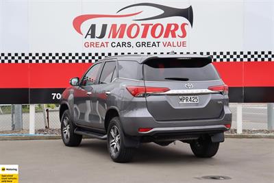 2019 Toyota Fortuner - Thumbnail