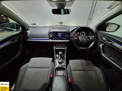 2021 Skoda Karoq - Thumbnail