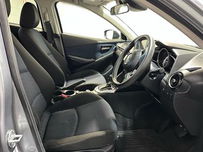 2016 Mazda Demio - Thumbnail
