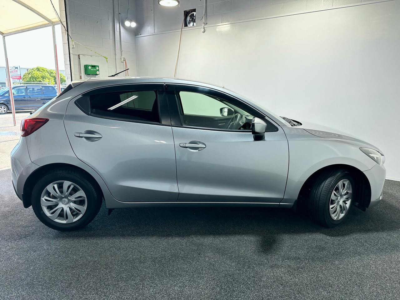 2016 Mazda Demio