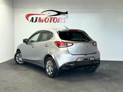 2016 Mazda Demio - Thumbnail