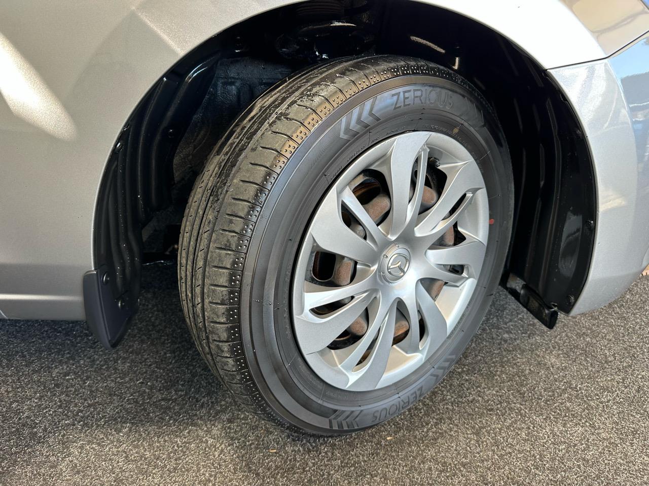 2016 Mazda Demio