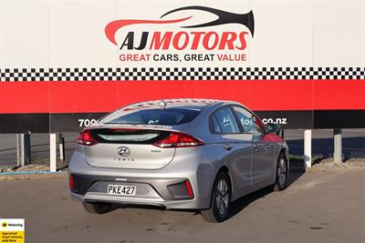 2022 Hyundai IONIQ - Thumbnail