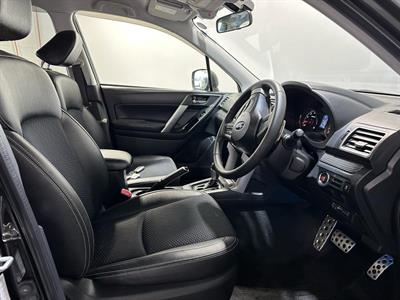 2015 Subaru Forester - Thumbnail