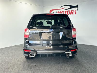2015 Subaru Forester - Thumbnail