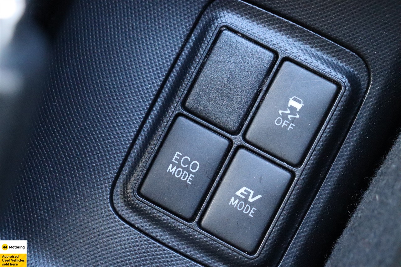 2015 Toyota Aqua