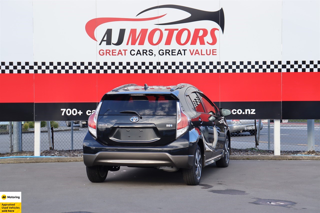 2015 Toyota Aqua