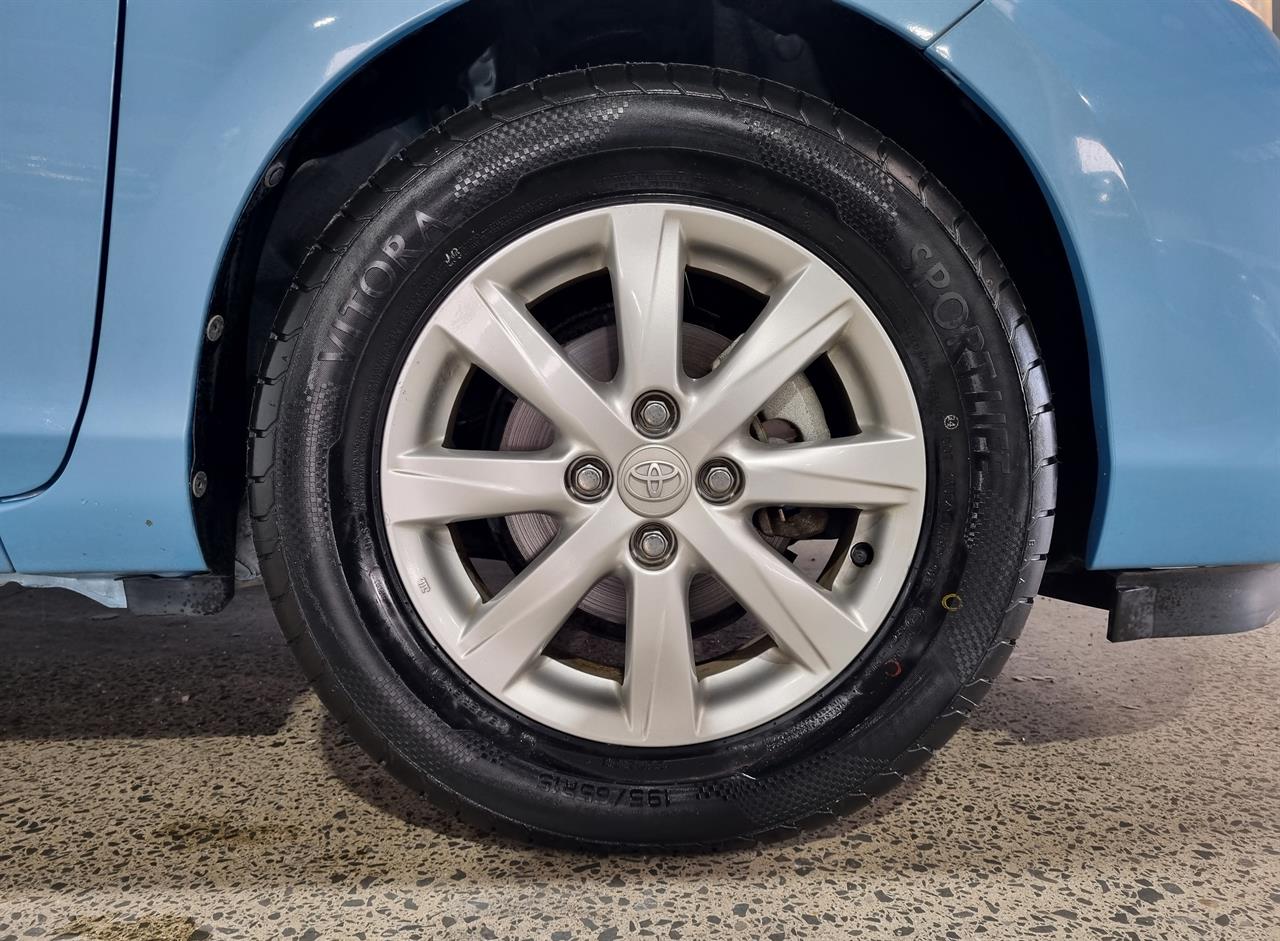 2014 Toyota Aqua