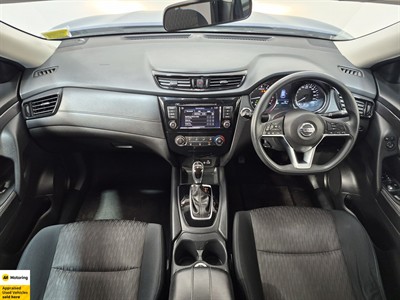 2022 Nissan X-Trail - Thumbnail