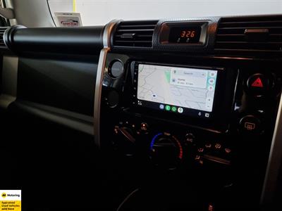 2012 Toyota FJ Cruiser - Thumbnail