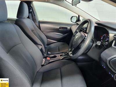 2020 Toyota Corolla - Thumbnail