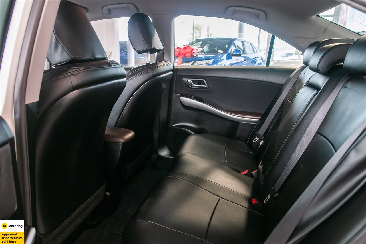 2014 Toyota Sai