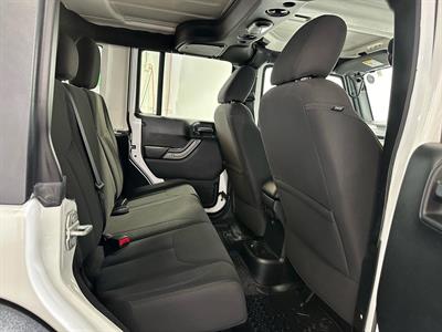 2017 Jeep Wrangler - Thumbnail