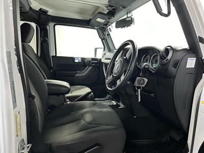 2017 Jeep Wrangler - Thumbnail