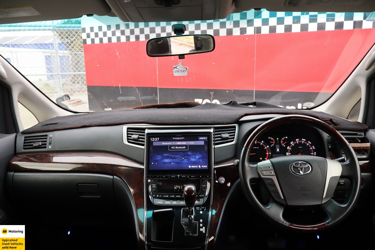 2012 Toyota Vellfire