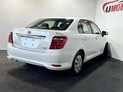 2016 Toyota Corolla - Thumbnail