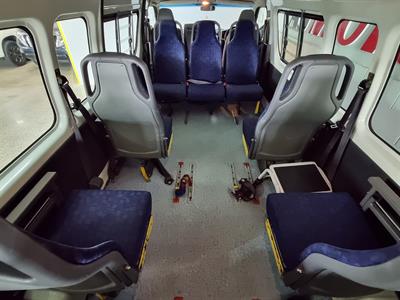 2007 Toyota Hiace - Thumbnail