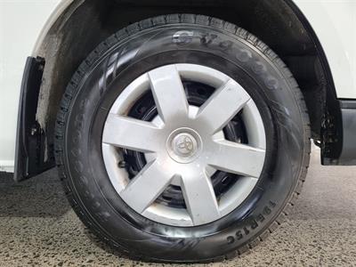 2007 Toyota Hiace - Thumbnail