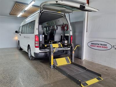 2007 Toyota Hiace - Thumbnail