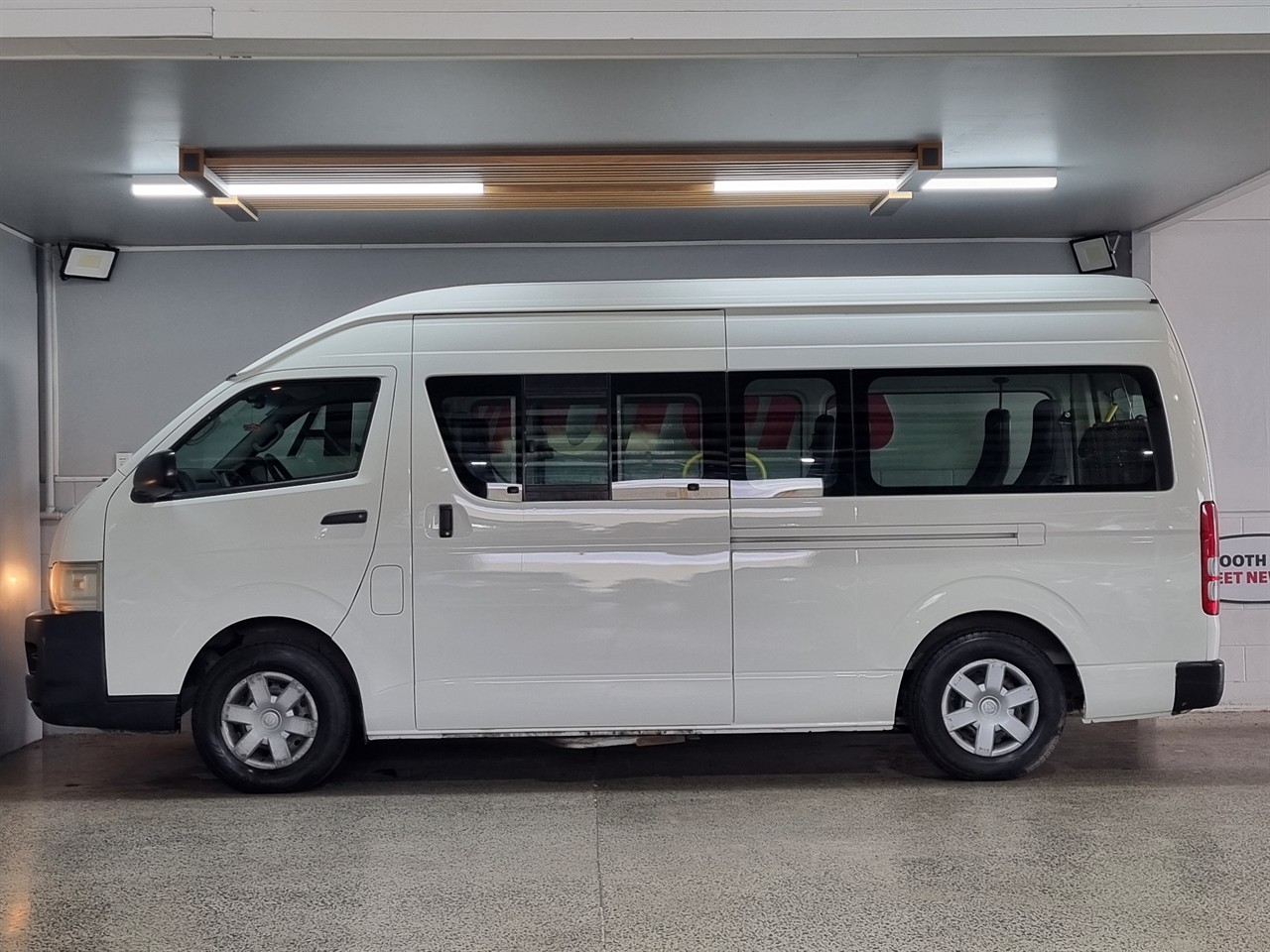 2007 Toyota Hiace