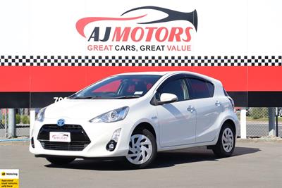 2017 Toyota Aqua - Thumbnail