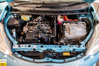 2014 Toyota Aqua - Thumbnail