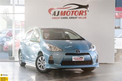 2014 Toyota Aqua - Thumbnail