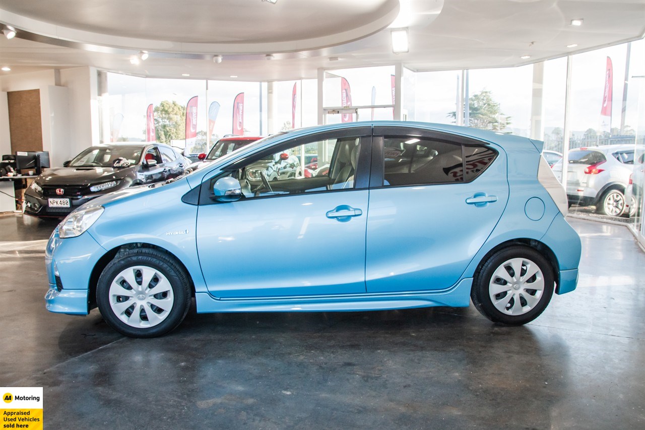 2014 Toyota Aqua