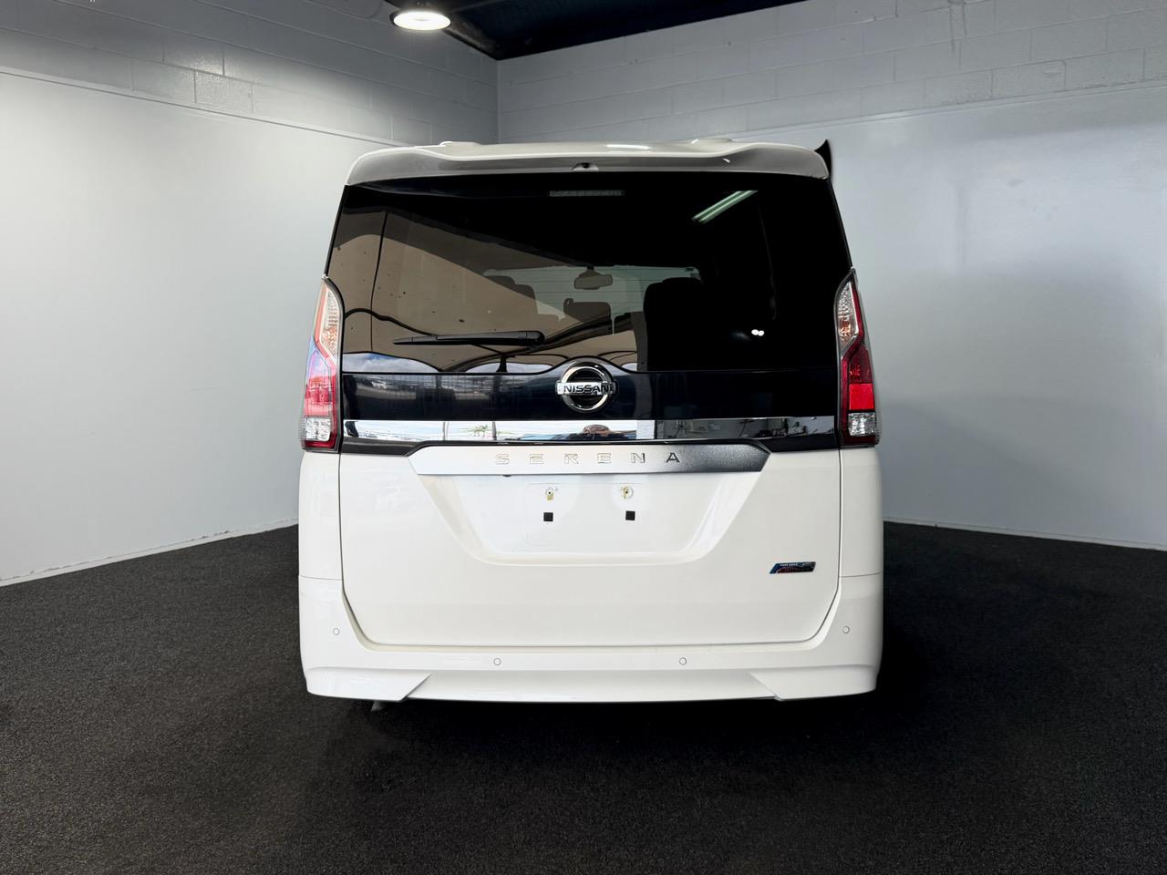 2017 Nissan Serena