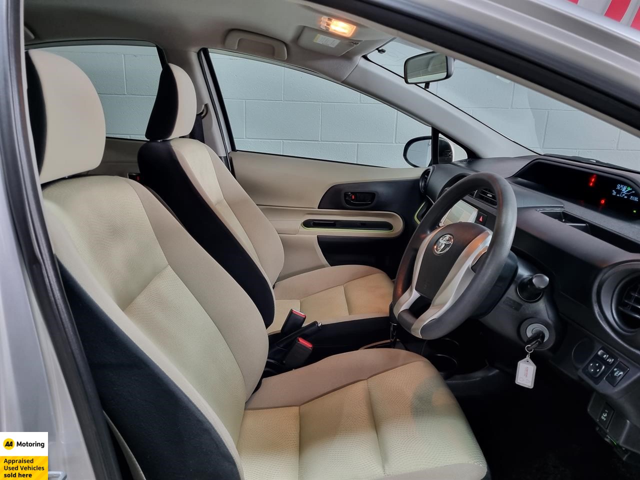 2014 Toyota Aqua