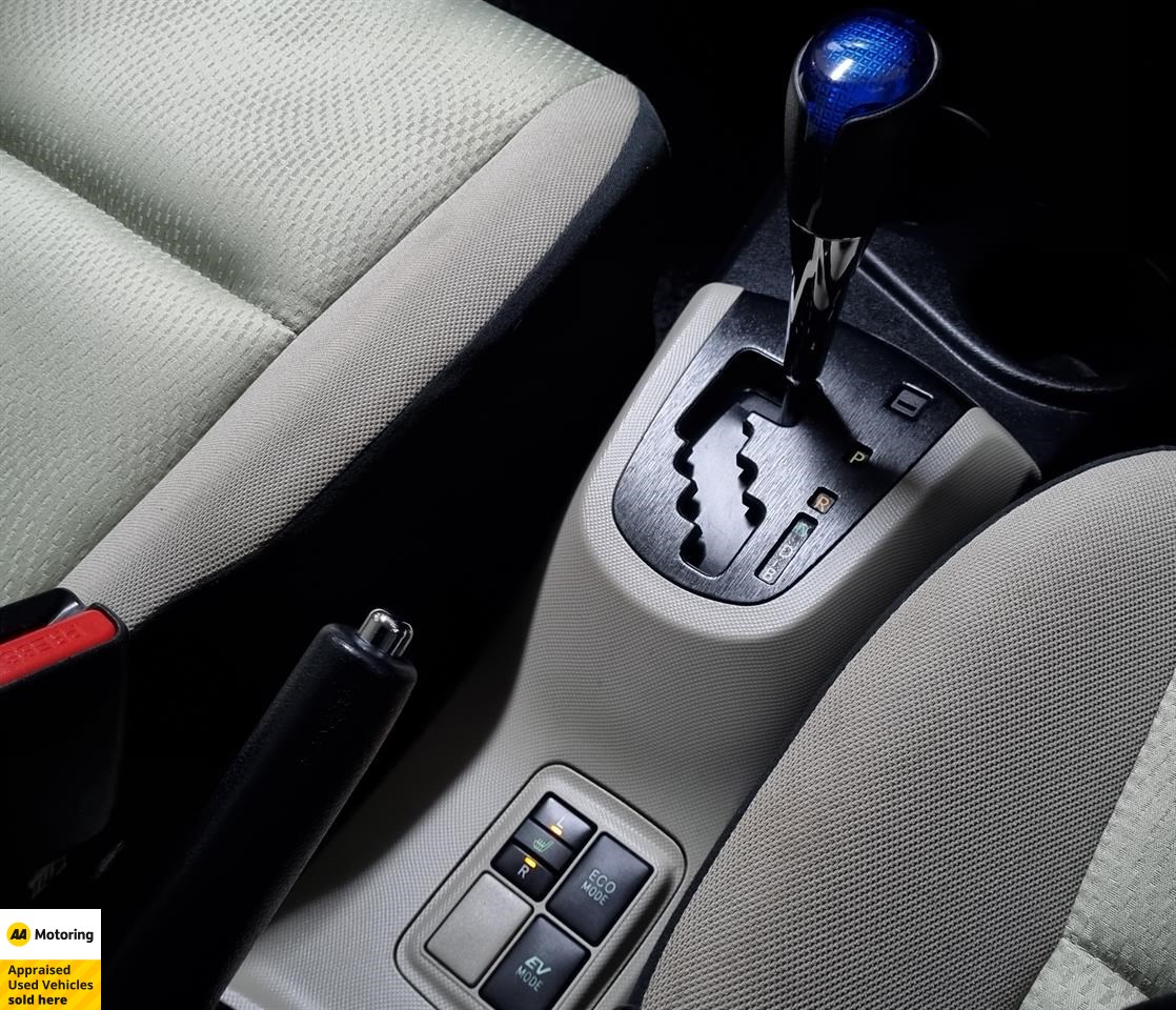 2014 Toyota Aqua